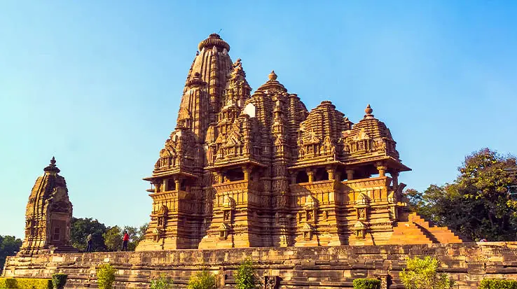 Taj-Mahal-Tour-with-Khajuraho​-IMG-4